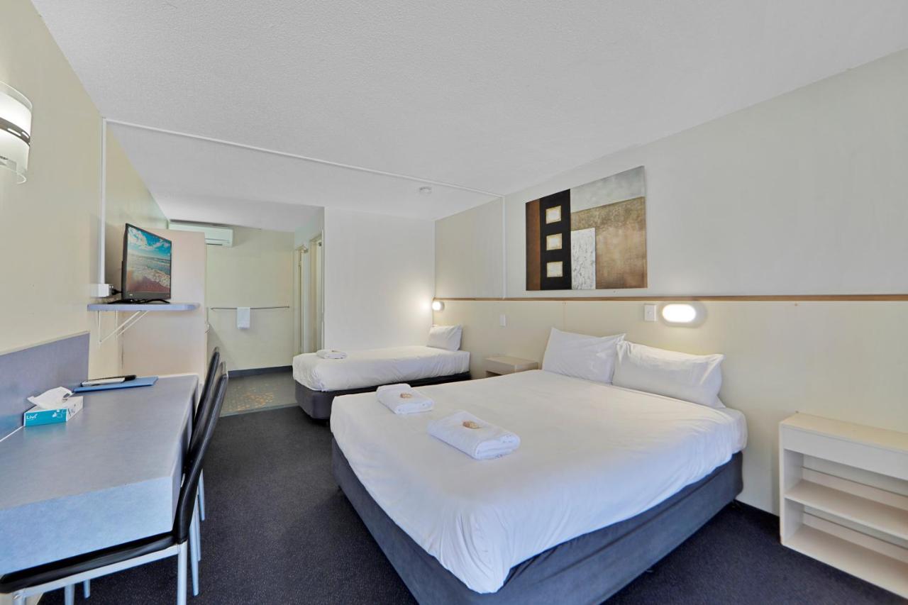 Oscar Motel Bundaberg Exterior photo