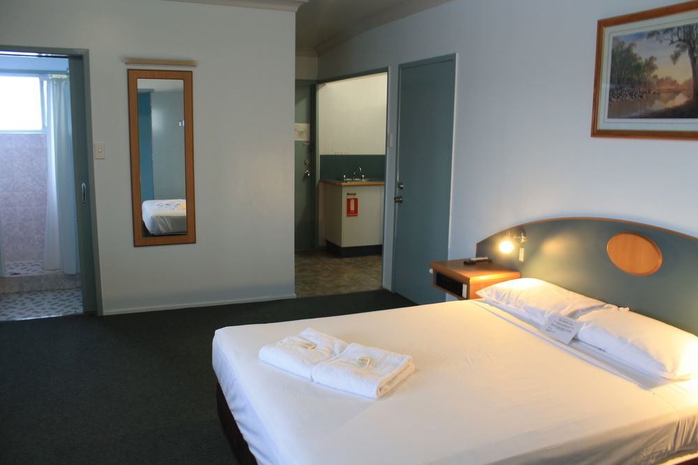 Oscar Motel Bundaberg Exterior photo