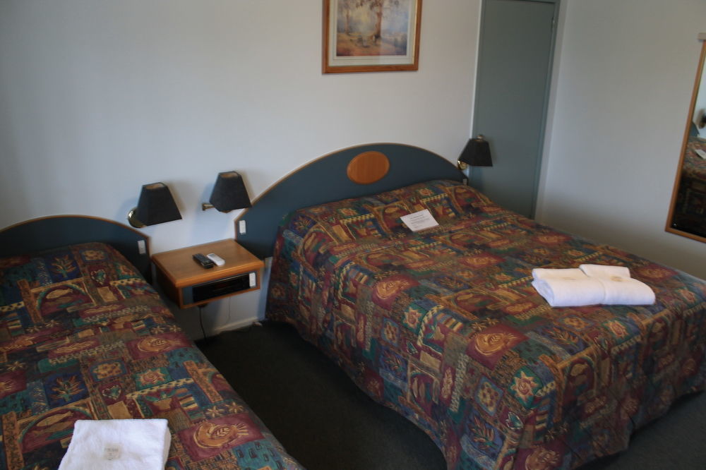 Oscar Motel Bundaberg Exterior photo