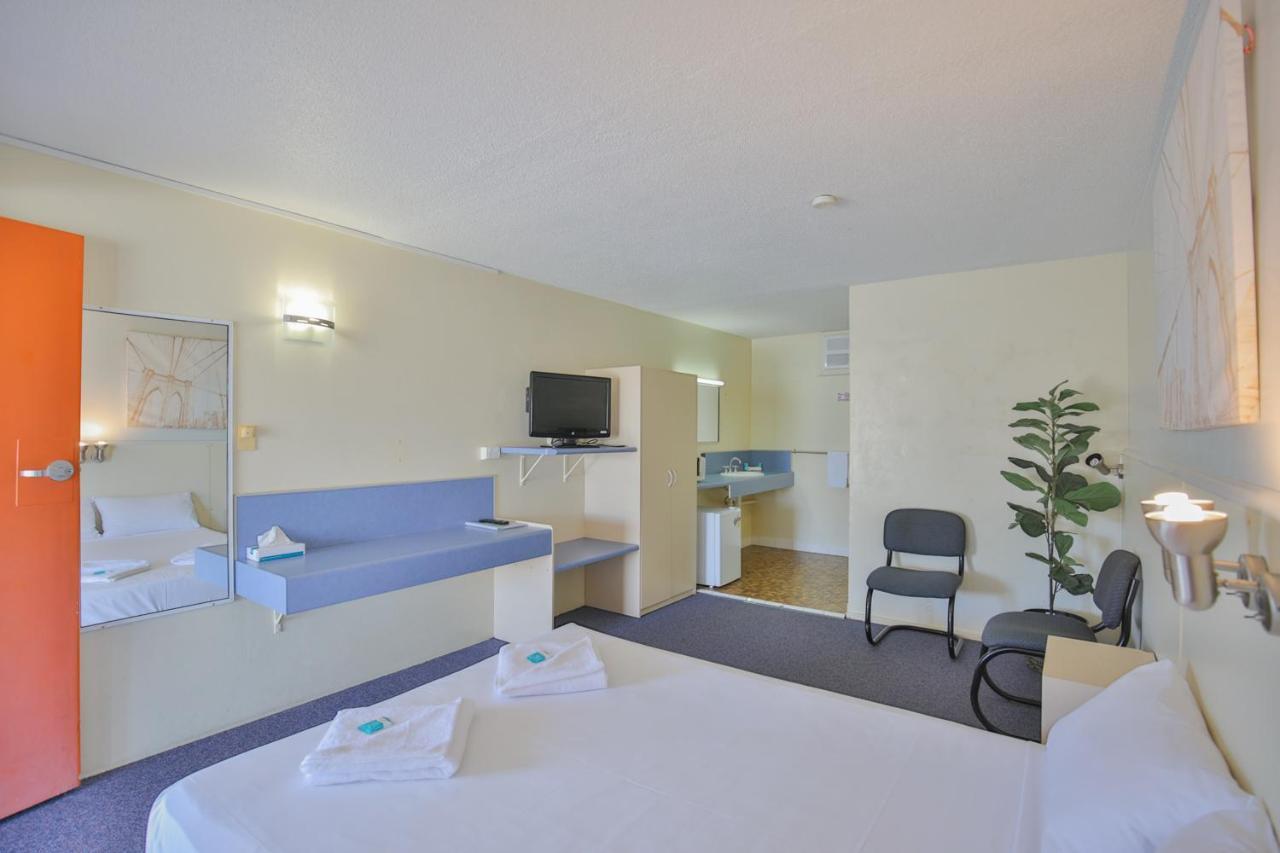 Oscar Motel Bundaberg Exterior photo