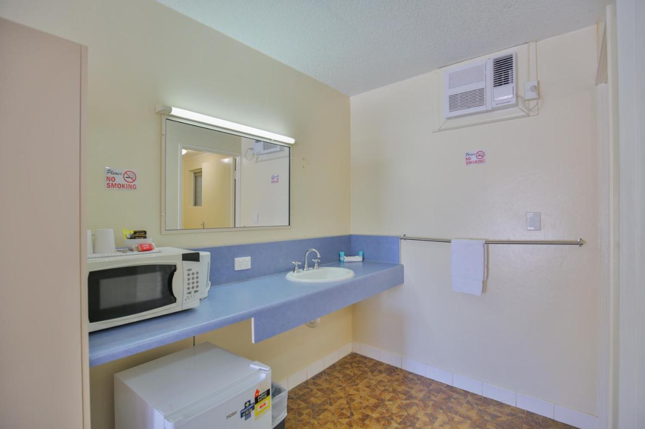 Oscar Motel Bundaberg Exterior photo